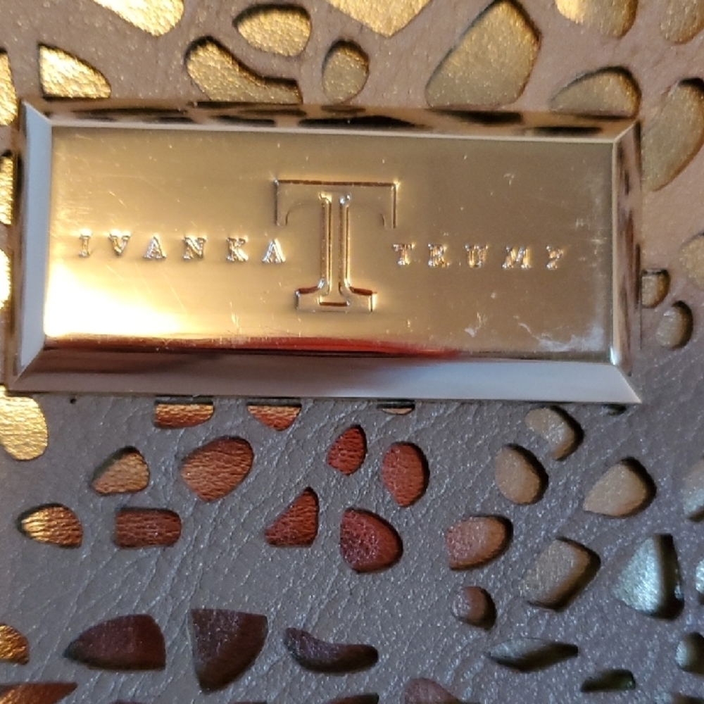 Ivanka Trump Gold Cutout Clutch - Picture 2 of 16